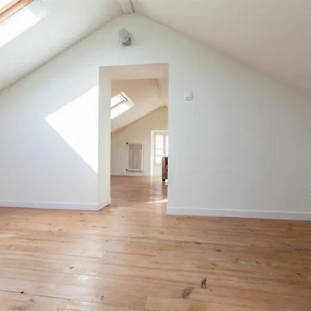 House Maison De Ville Avec Jardin Et Garage, Proximite Du Centre Ville, 6 A 8 Pers Biarritz